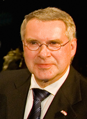 Profesorius Dirkas Syndramas (Dirk Syndram)